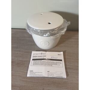 PAMPERED CHEF BREAKFAST SANDWICH MAKER~#2634~MICROWAVE SAFE A-2. NEW